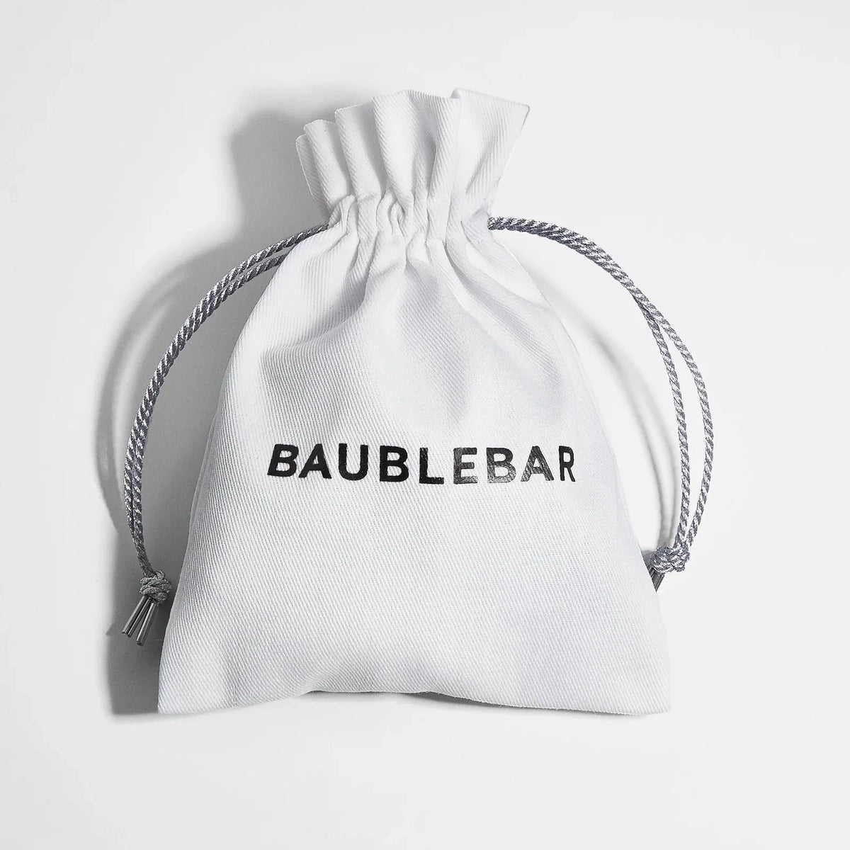 Medium White Pouch - Medium Pouch