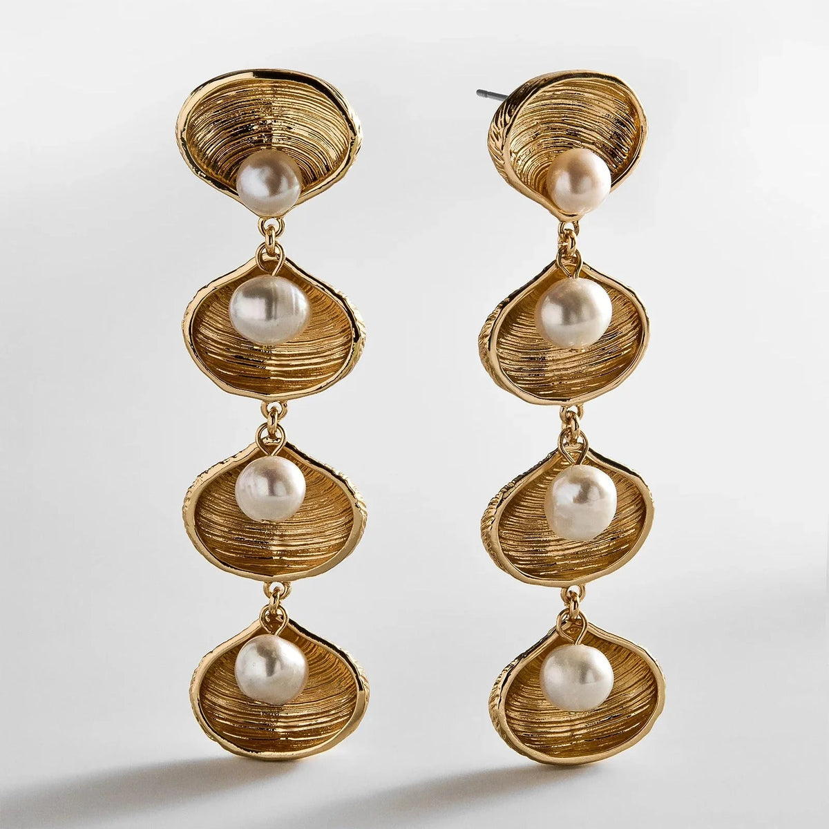 Calypso Seashell Earrings - Gold/Pearl